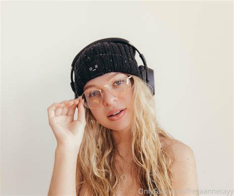 Rachel Anne Rayy - Porn Videos & Photos - EroMe