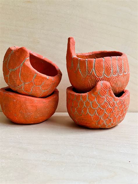 Clay Pinch Pots Designs