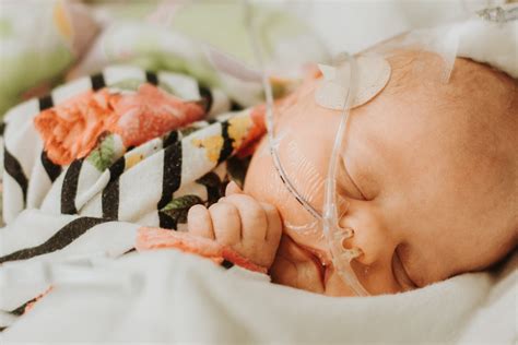 Our NICU Experience with a 34-Week Preemie {Part One}