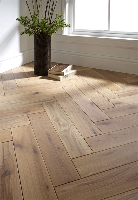 Atkinson and Kirby Shrewsbury Oak Parquet Flooring - Box | House ...