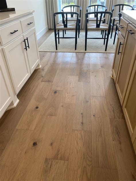 Pergo wide plank laminate flooring in amber chestnut – Artofit