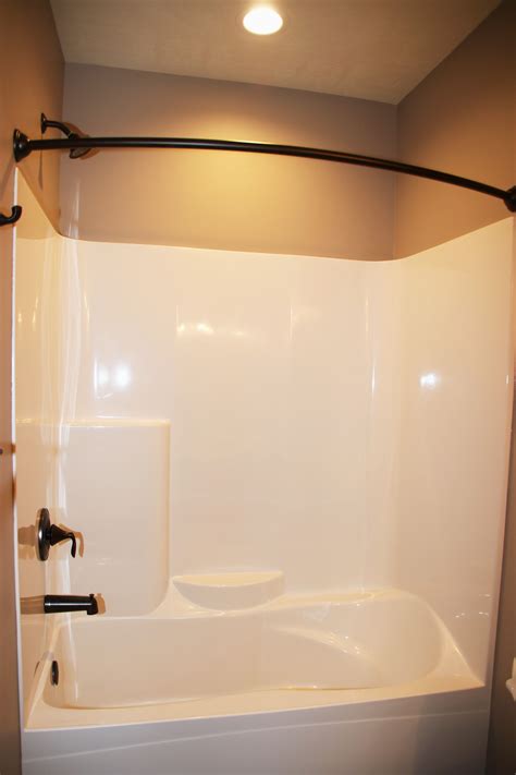 Bathtub Shower Combinations: The Perfect Choice For Your Home - Shower ...