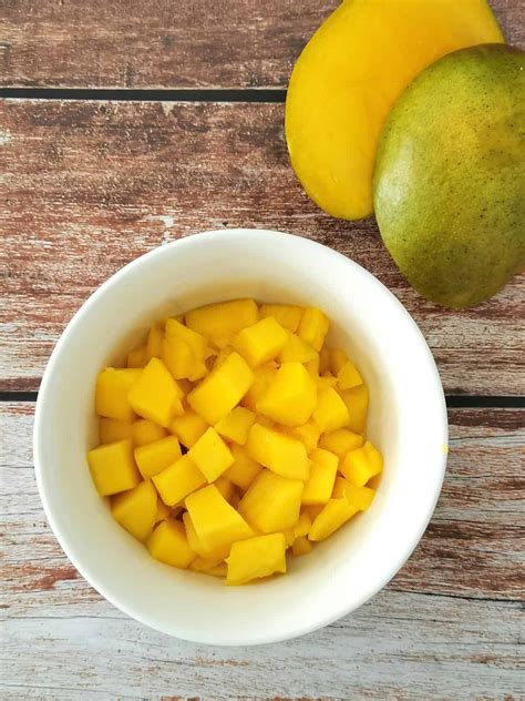 How to Cut a Mango