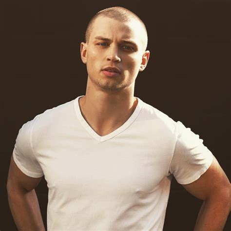 45 Shaved Head Styles: Best Guide For 2024 Trends | Shaved head styles ...