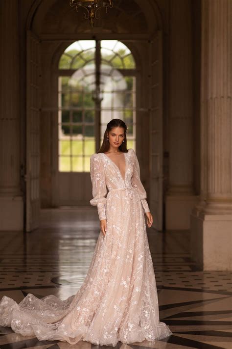 Champagne Sheath Wedding Dress