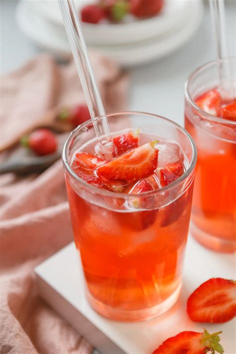 Copycat Starbucks Strawberry Acai Refresher Recipe - We Made This Vegan