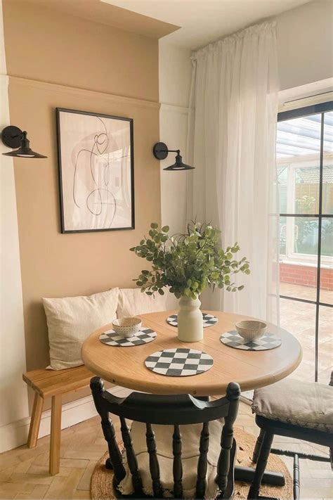 15 Gorgeous Small Dining Room Ideas That Are Big On Personality - Sleek ...