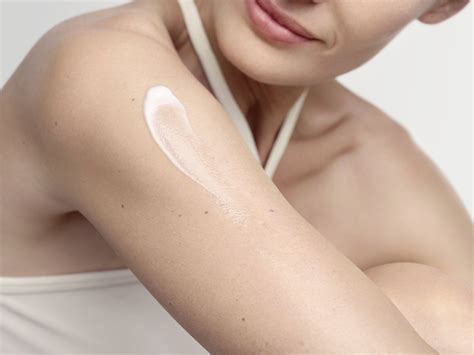 Ointment vs Cream | Eucerin UK