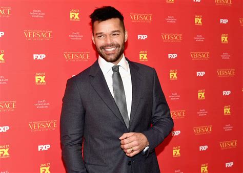 Ricky Martin Posts Naked Instagram Picture