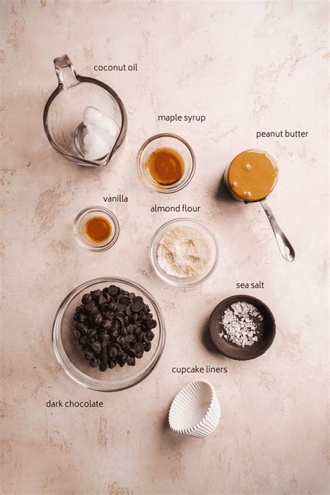 Homemade Reese's Dark Chocolate Cups - The Fit Peach