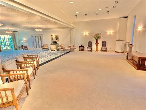 Funeral Home Grove City Ohio | Graumlich Funeral Home