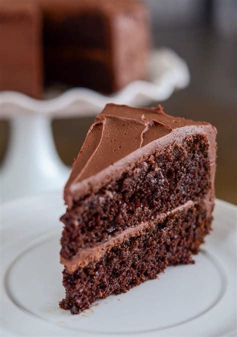 Mini Chocolate Cake Magic: Easy Recipes for Fall