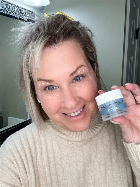 The Best Eye Creams And Moisturizers For Women Over 50