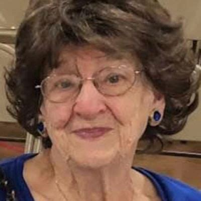 Dellavecchia Funeral Home Memorials and Obituaries | We Remember