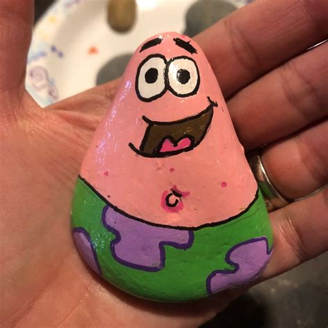 Patrick Star | Painted rocks craft, Rock painting art, Rock crafts diy