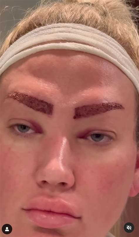 Pogledajte kako je fatalna splitska influencerica izgledala prije estetskih operacija