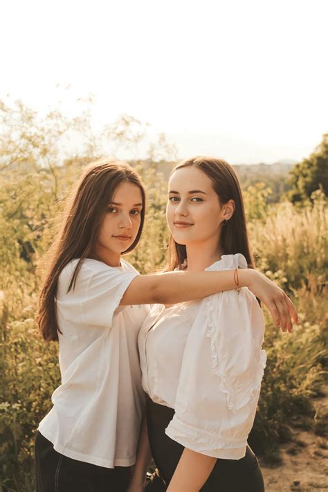 Girls Nips Photos, Download The BEST Free Girls Nips Stock Photos & HD ...