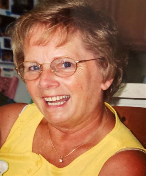 Joan "Joanie" Louise (Chatt) Ferry | Obituaries | thedailynewsonline.com