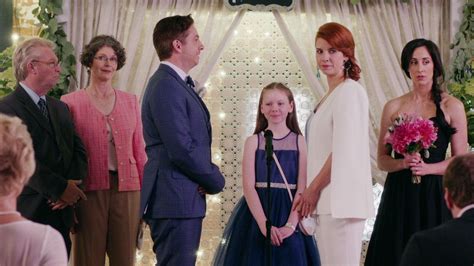 Workin' Moms (S02E13): Look Back Summary - Season 2 Episode 13 Guide