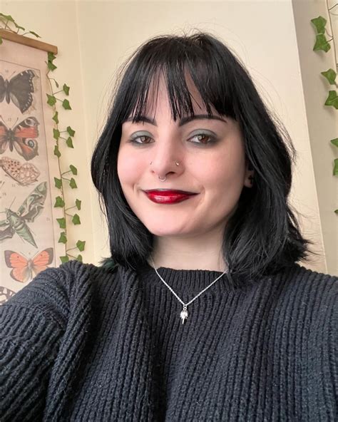 Angela (@fallen_angelfish) • Instagram photos and videos