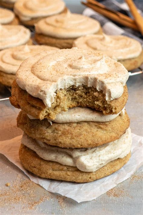 Copycat Crumbl Churro Cookies | Modernmealmakeover