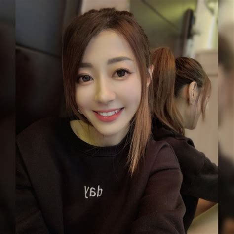 LiveOMG - Live Video Streams. Periscope, YouNow, Vichatter, Smotri.com, Fotka, Meerkat, and etc.