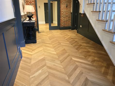 Chevron Hardwood Floors: The Perfect Addition To Any Home - Flooring ...