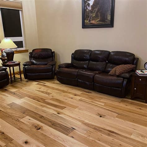 Rustic Hickory Engineered Hardwood Flooring - Live Sawn