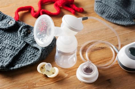 How Should My Breast Pump Flange Fit: A Comprehensive Guide – MomMed