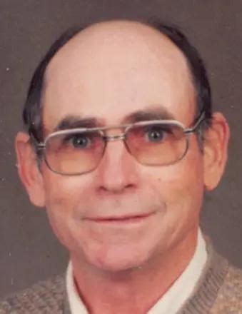 Ronald R. Webber Obituary (2025) - Galesburg, IL - Watson-Thomas ...