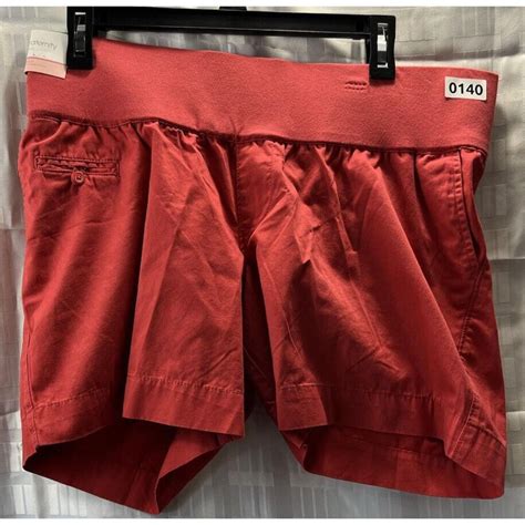 liz lange Women maternity shorts Size M Color Red.... - Depop