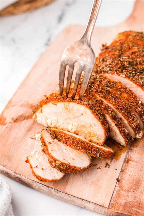 How Long to Bake Chicken Breasts at 425° {Super Juicy!} | Get On My Plate