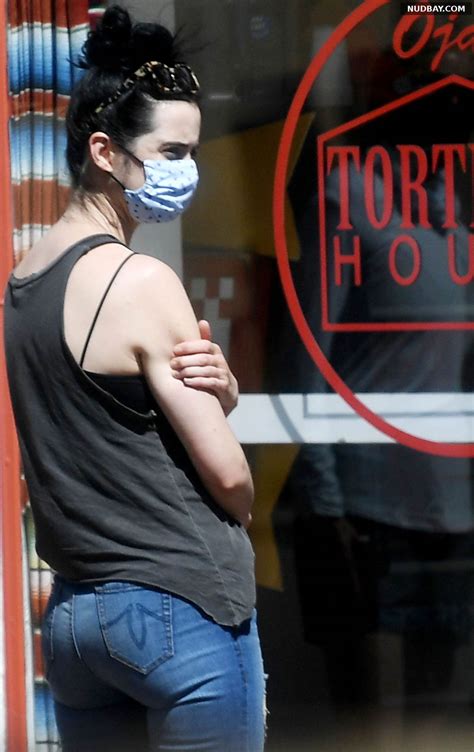 Krysten Ritter Ass & Booty spending the day in Ojai - Nudbay