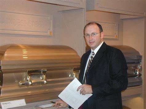 L. R. Petty Funeral Home & Cremation Service | Campbellsville KY