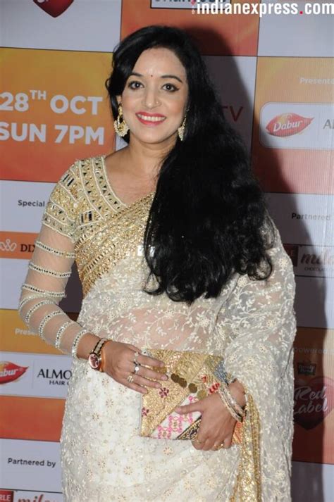 Zee Rishtey Awards 2018: Shabir Ahluwalia, Sona Mohapatra, Jay ...