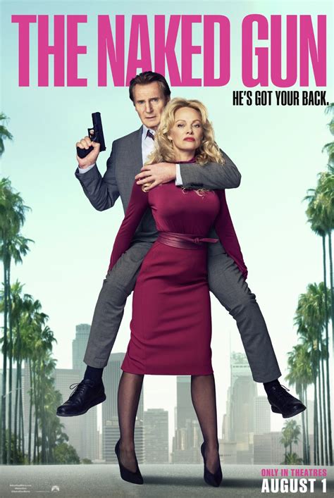 Pamela Anderson op nieuwe Naked Gun 2025 poster op MoviePulp