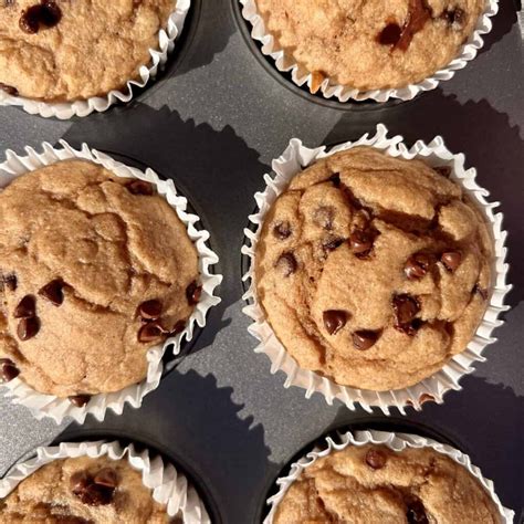 High-protein Chocolate Chip Kodiak Cakes Muffins Sans Banana