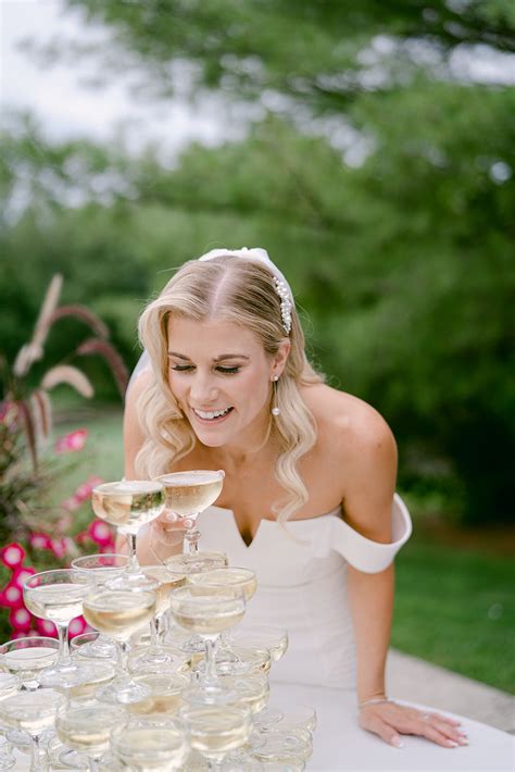 Kirtland Country Club Wedding - Renee Lemaire Photography