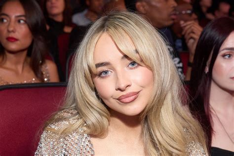 Sabrina Carpenter Announces 2023 Tour