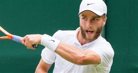 Male Tennis Players Height And Weight at David Frakes blog