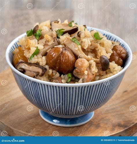 Delicious Japanese Chestnut and Chicken with Shimeji Seasoned Mixed ...