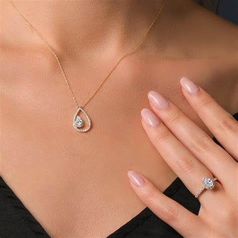 Gold, Silver & Platinum Lab Grown Diamond Necklaces | Gem Stone King