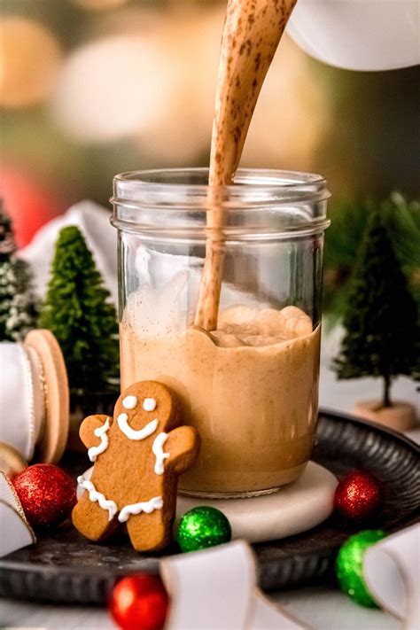 Gingerbread Coffee Creamer - coffeecopycat.com