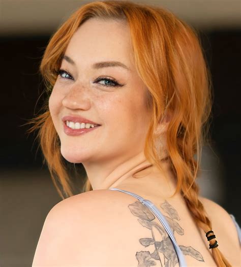 Emma Magnolia (Actress) Wiki, Biography, Videos, Pictures, Age, Weight ...