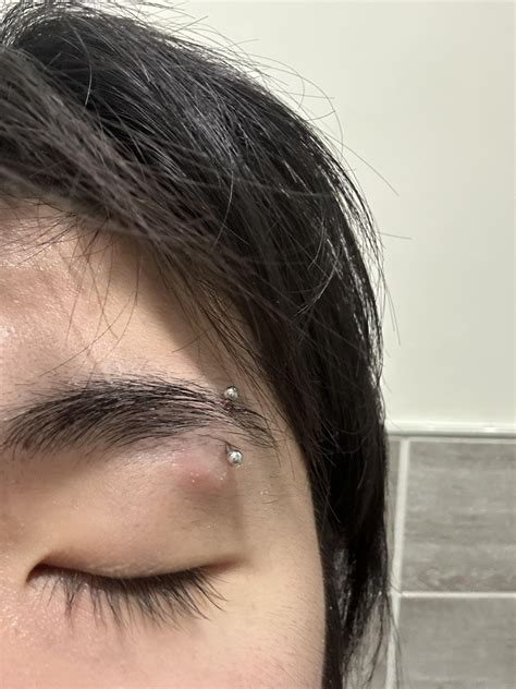 eyebrow piercing irritated or infected? : r/PiercingAdvice