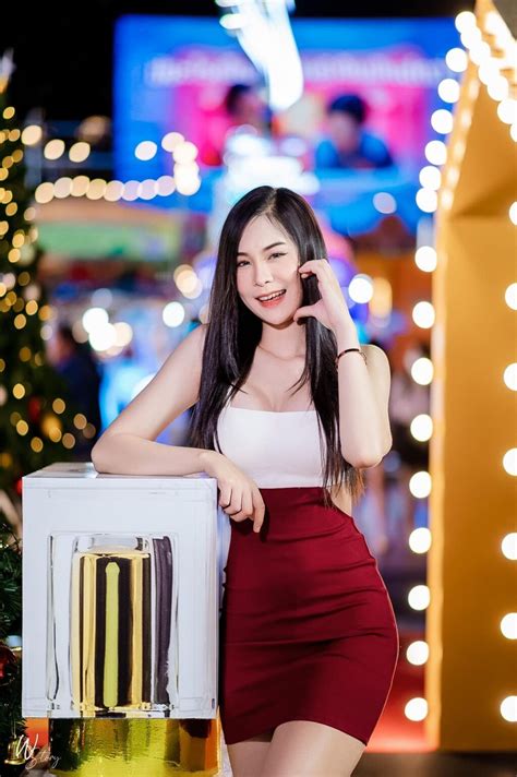 แบม ณัฐพร นางแบบสาวอึ๋มหุ่นแซ่บ สาดความฮอต ขาวกระแทกตา