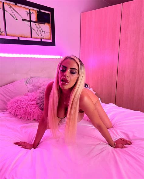 Antonela Pane antopane OnlyFans Argentina - 05 - ColorMusic