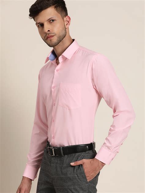 Men Pink Solids Slim Fit Formal Shirt