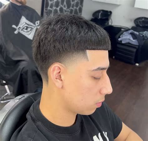 Pin by Azcontreras on Diseños de corte de cabello | Taper fade haircut ...