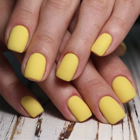 Short Yellow Nails 18 Ideas: Embrace the Sunshine with Stunning Nail ...